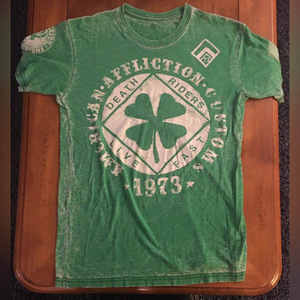 Affliction Men's Short Sleeve Green and White Tshirt size Large